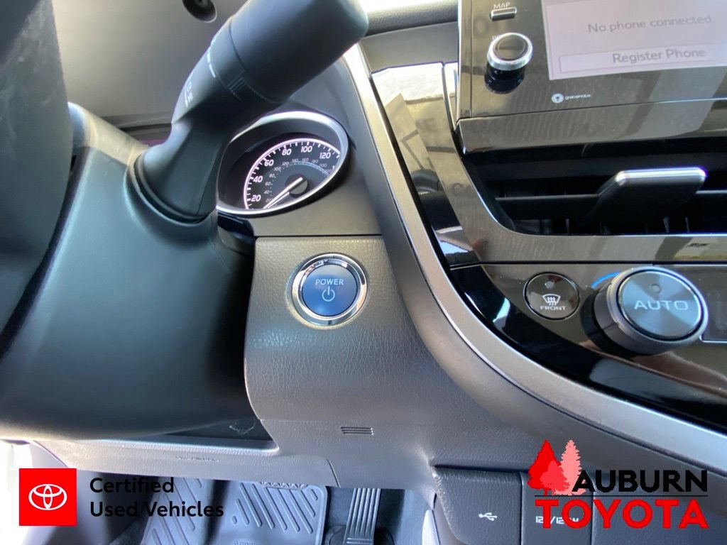 Certified 2024 Toyota Camry XLE FWD image 39