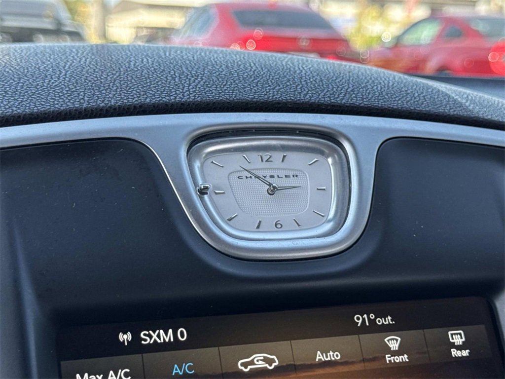 Used 2023 Chrysler 300 Touring image 23