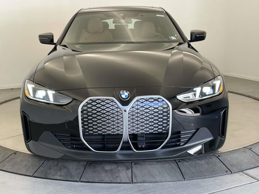 New 2026 BMW i4 xDrive40i w/ Premium Package AWD/4WD image 8