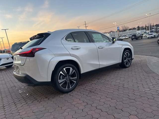 New 2025 Lexus UX 300h AWD w/ Cold Area Package image 8