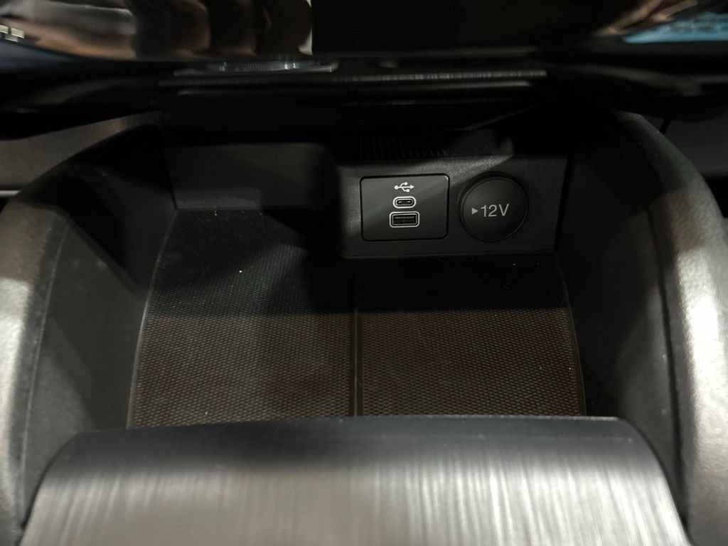 Certified 2025 Ford Escape Active w/ Tech Pack #1 AWD/4WD image 24