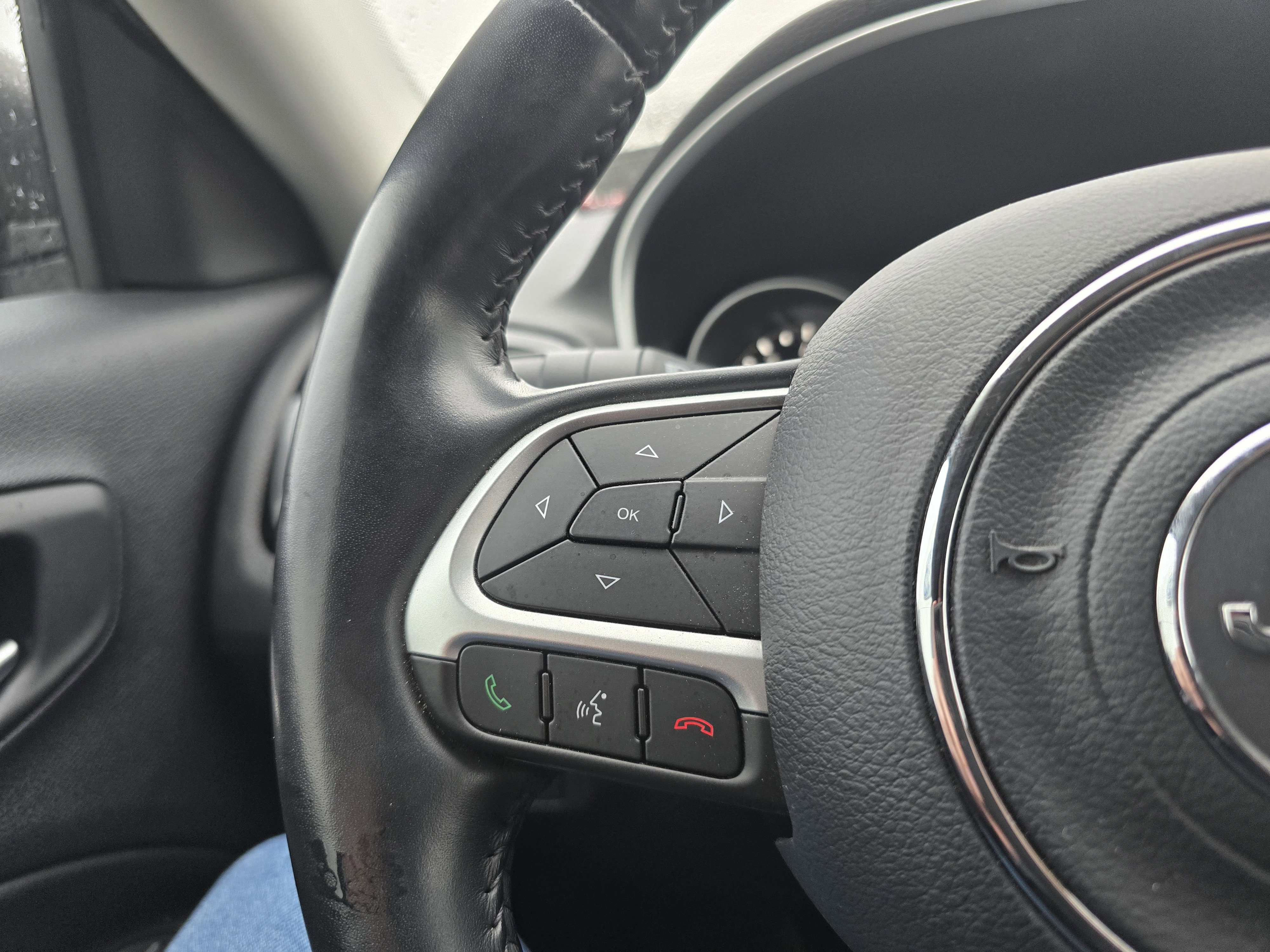 Used 2020 Jeep Compass Latitude image 15