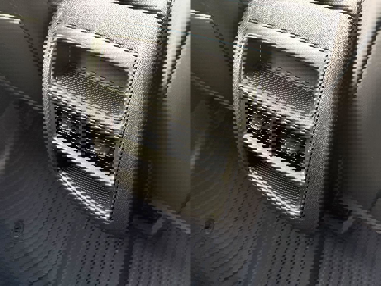 Used 2023 Cadillac XT5 Premium Luxury w/ Technology Package image 39