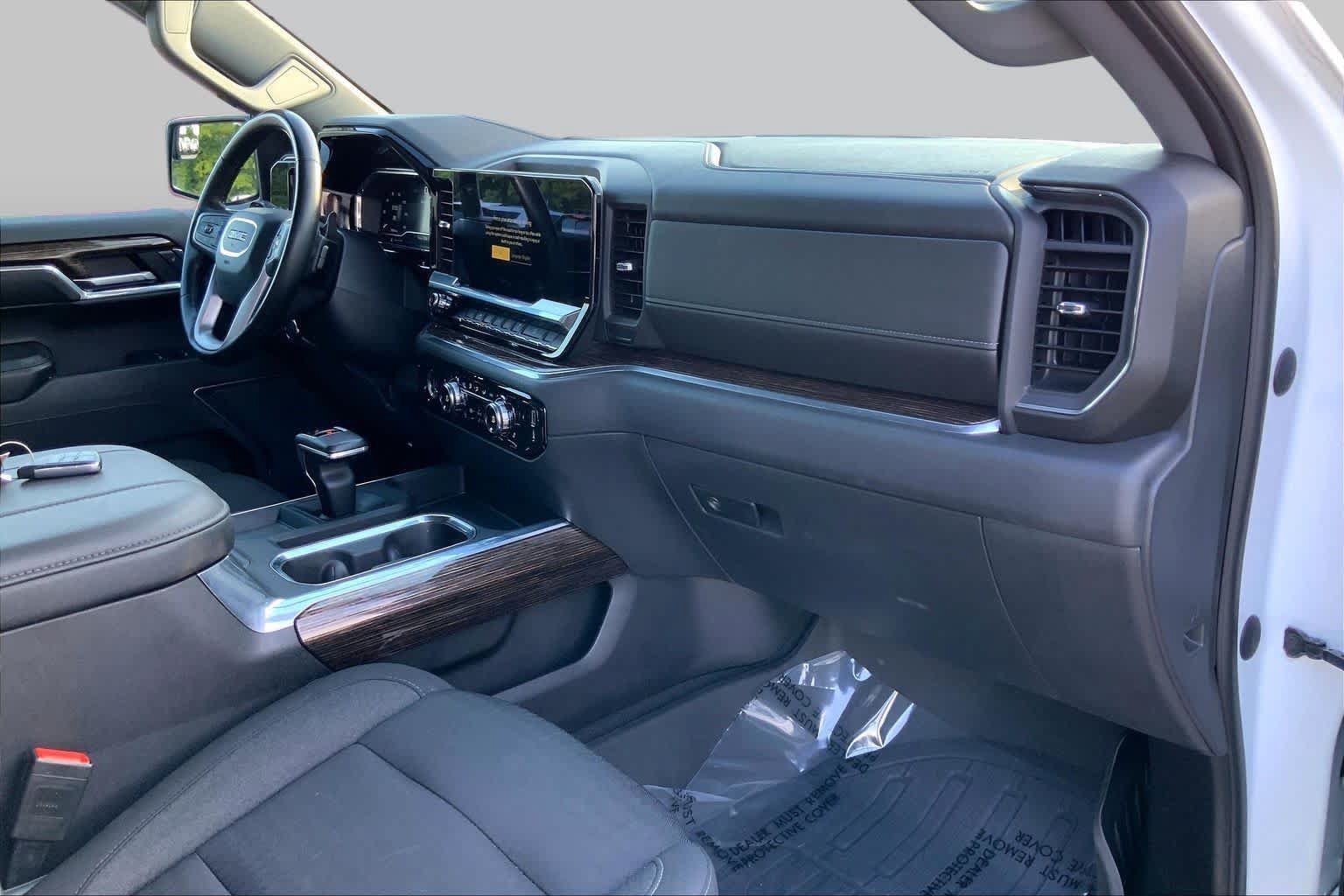 Used 2023 GMC Sierra 1500 Elevation AWD/4WD image 17