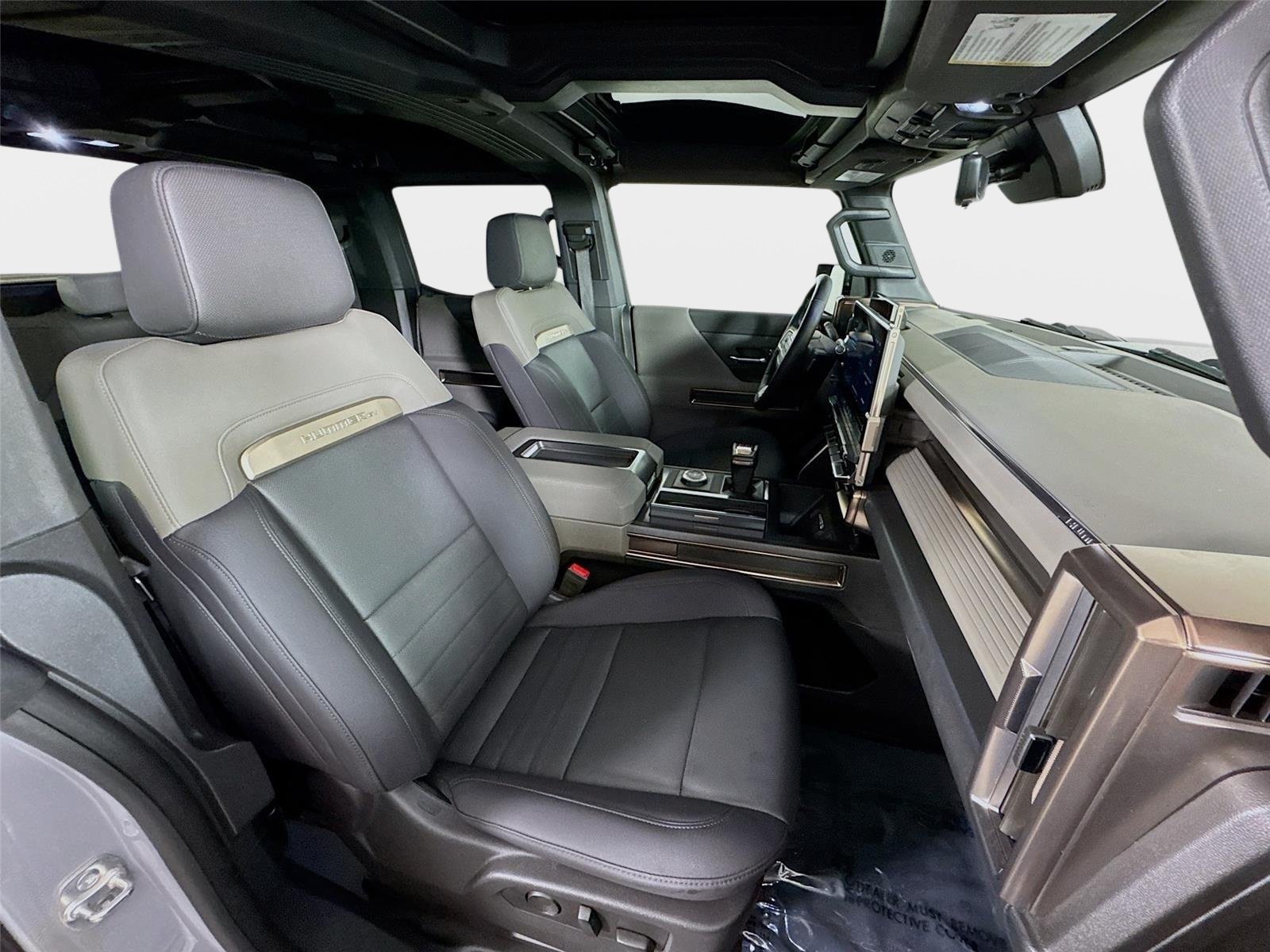 Used 2025 GMC Hummer EV 3X AWD/4WD image 29