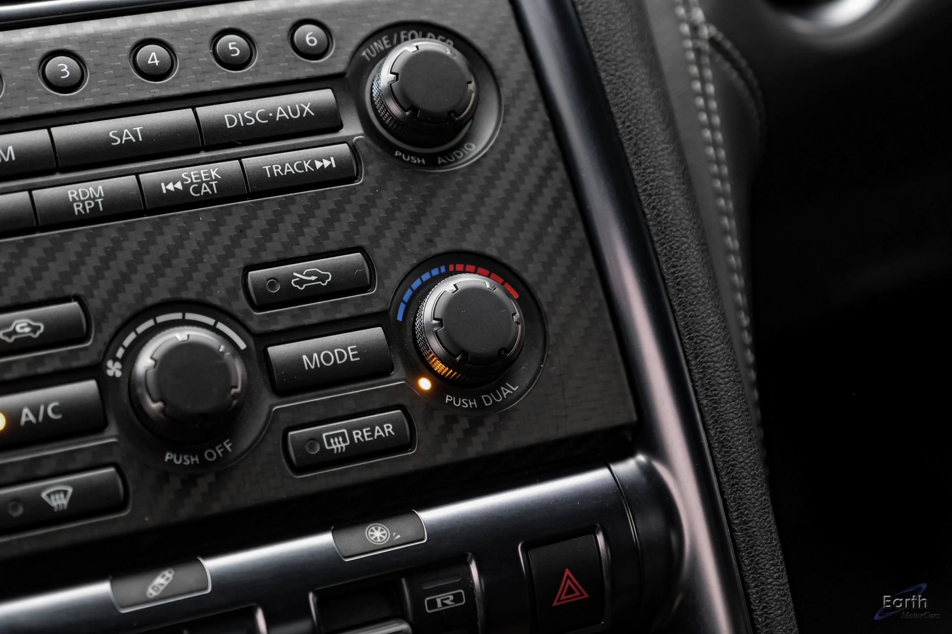 Used 2014 Nissan GT-R Black Edition AWD/4WD image 71
