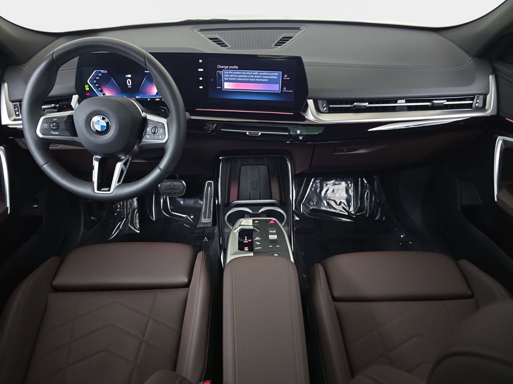 Used 2025 BMW X2 xDrive28i w/ M Sport Package AWD/4WD image 12