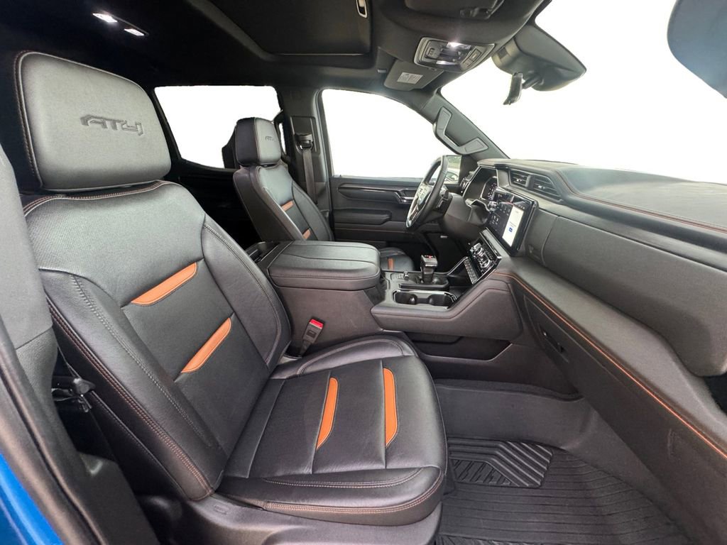 Used 2024 GMC Sierra 1500 AT4 w/ Technology Package image 16