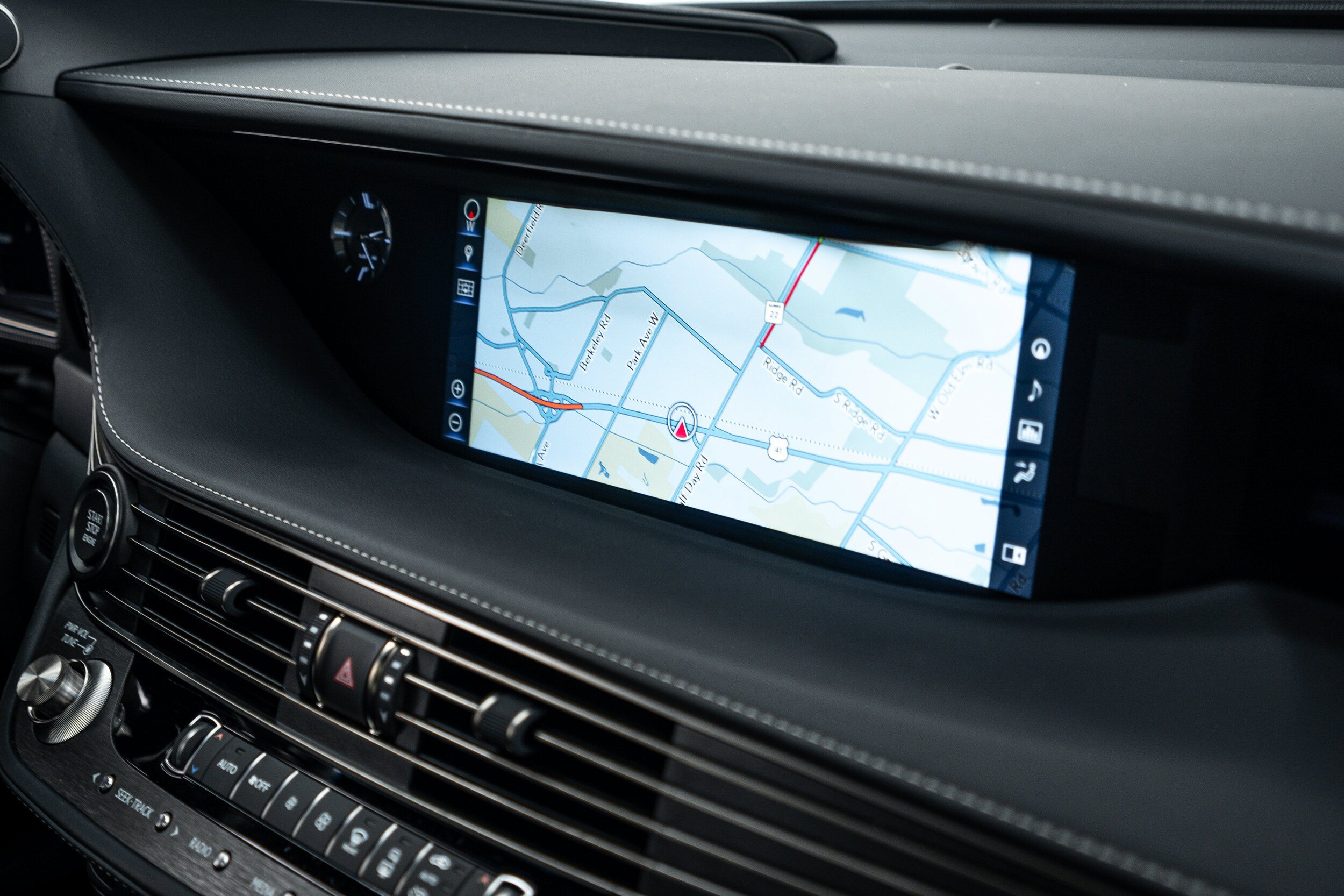 Used 2019 Lexus LS 500 AWD w/ Interior Upgrade Package image 9