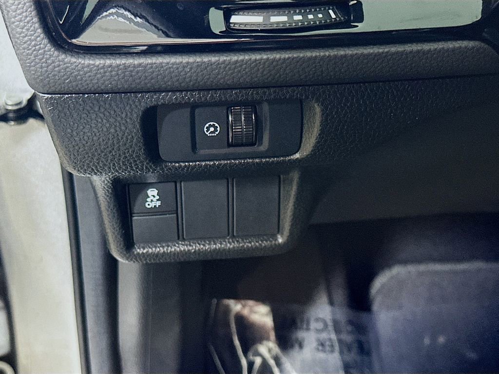 Used 2025 Honda Civic Sport image 21