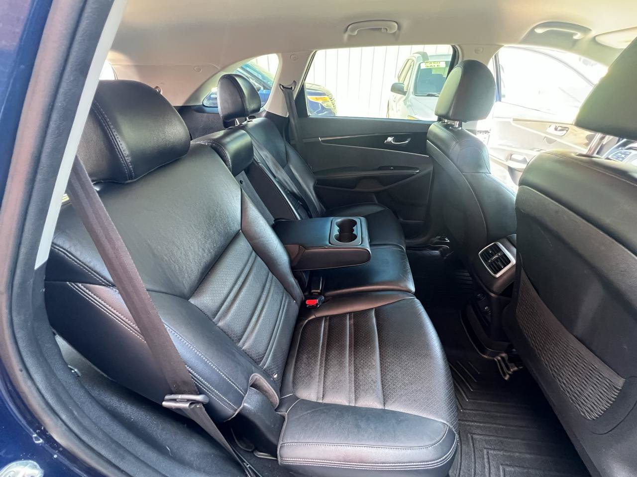 Used 2019 Kia Sorento EX FWD image 62