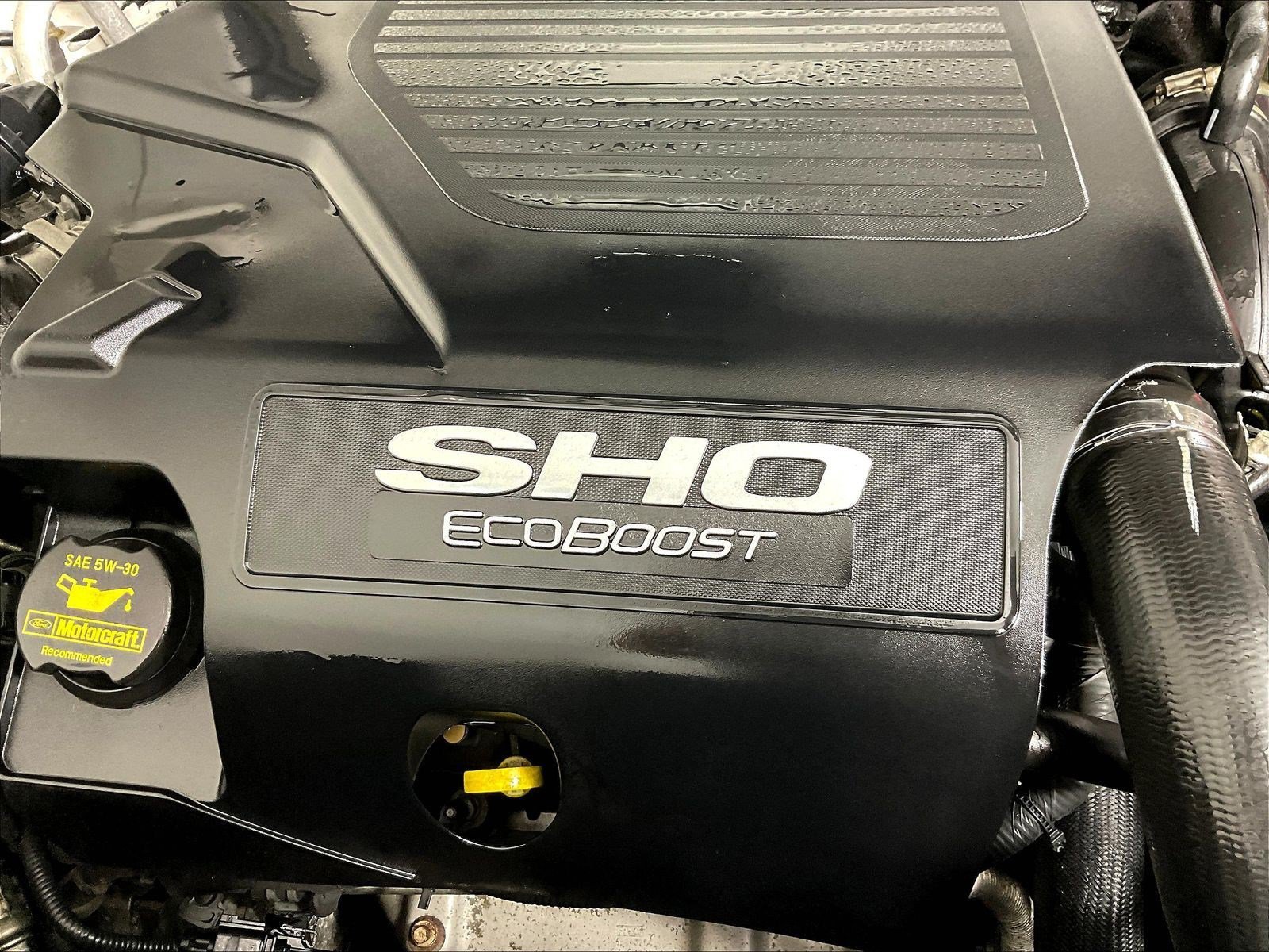 Used 2014 Ford Taurus SHO w/ Equipment Group 401A AWD/4WD image 31