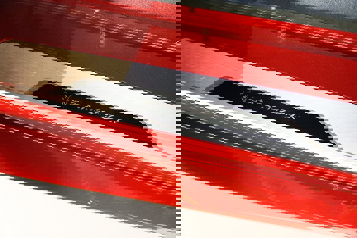 Used 2024 Chevrolet Corvette Stingray Premium Conv w/ Stealth Interior Trim Package image 85