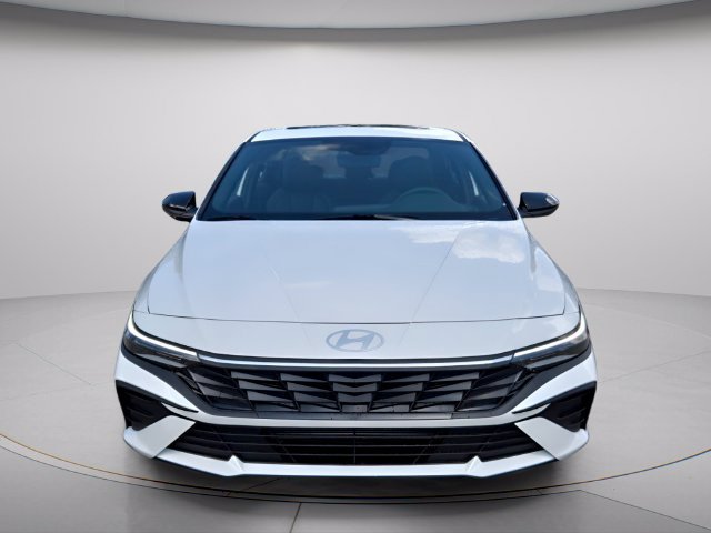 New 2026 Hyundai Elantra SEL Sport FWD image 3