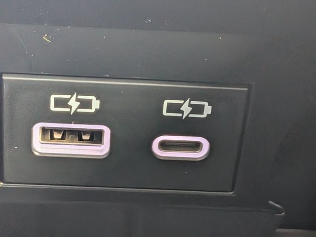New 2026 Toyota Tundra Limited AWD/4WD image 21