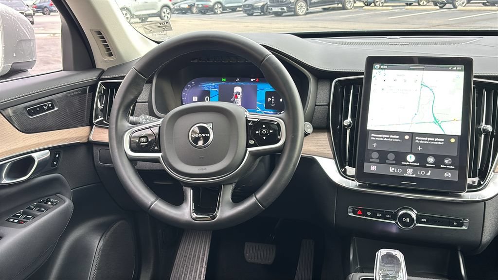 Certified 2026 Volvo XC90 B6 Plus AWD/4WD image 6