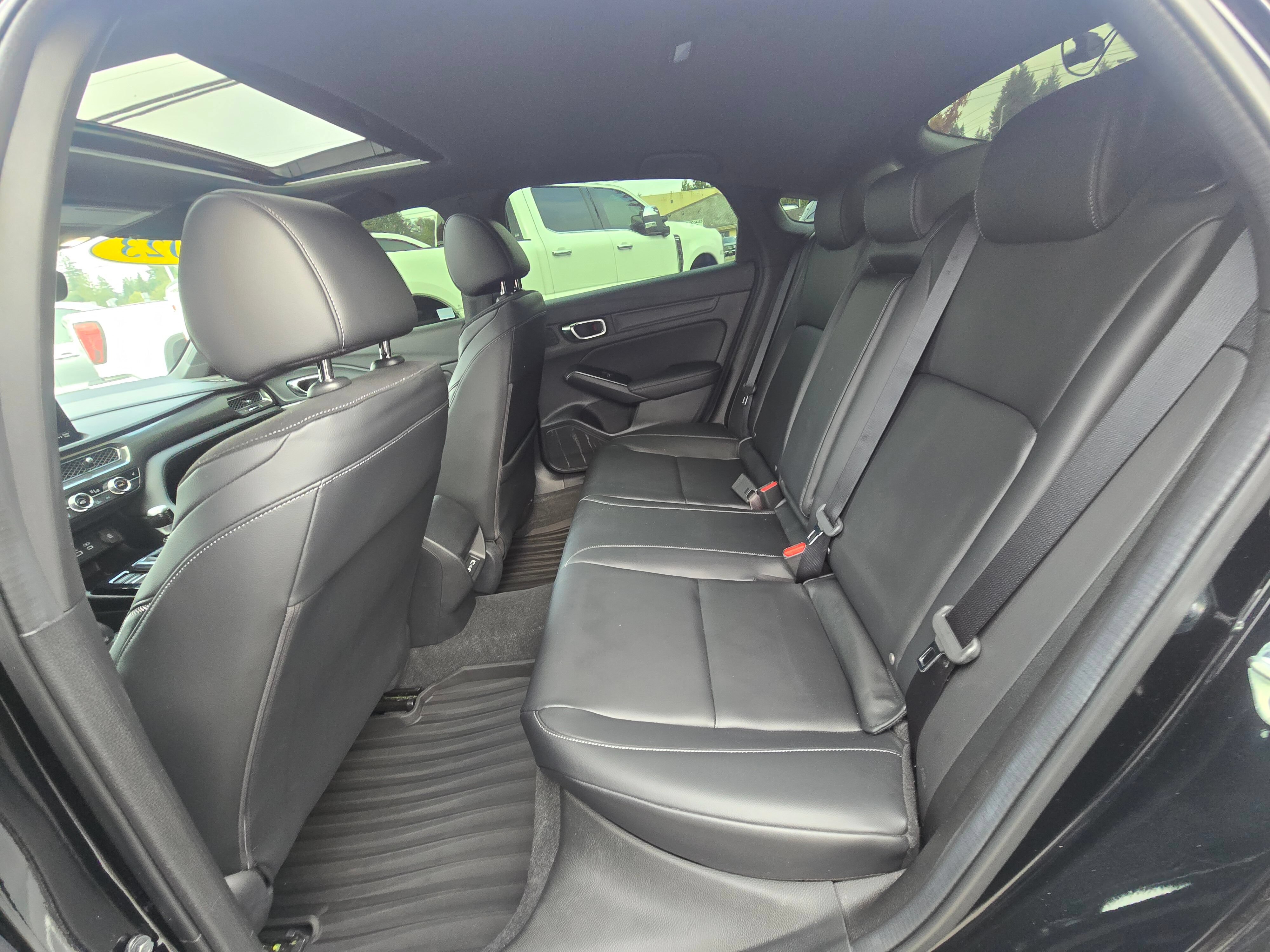 Used 2023 Acura Integra A-Spec w/ Technology Package FWD image 16