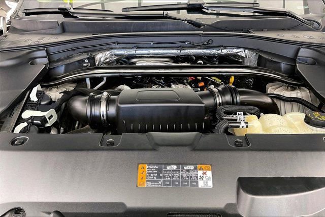 Used 2020 Lincoln Aviator Reserve w/ Equipment Group 202A image 9