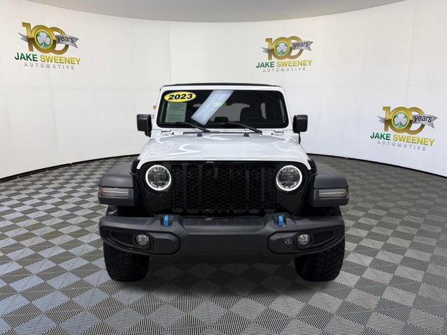 Used 2023 Jeep Wrangler Unlimited w/ Cold Weather Group AWD/4WD image 3