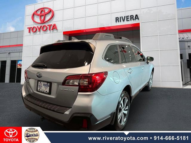 Used 2018 Subaru Outback 2.5i Limited AWD/4WD image 6