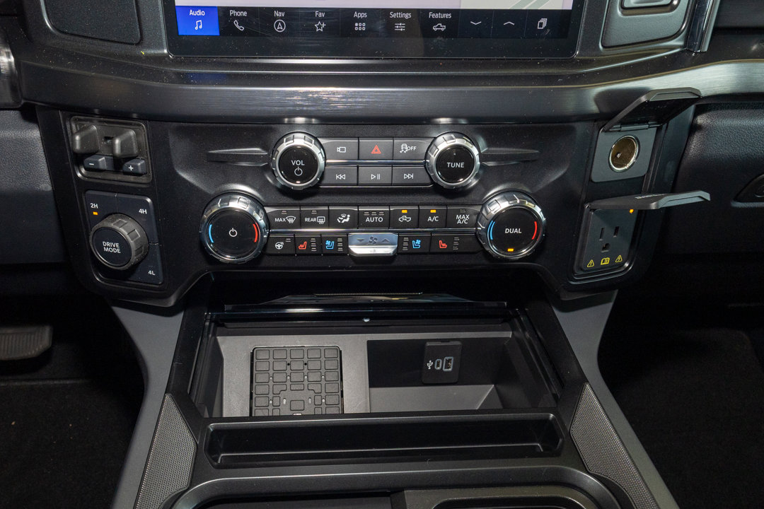 New 2026 Ford F250 Lariat image 15