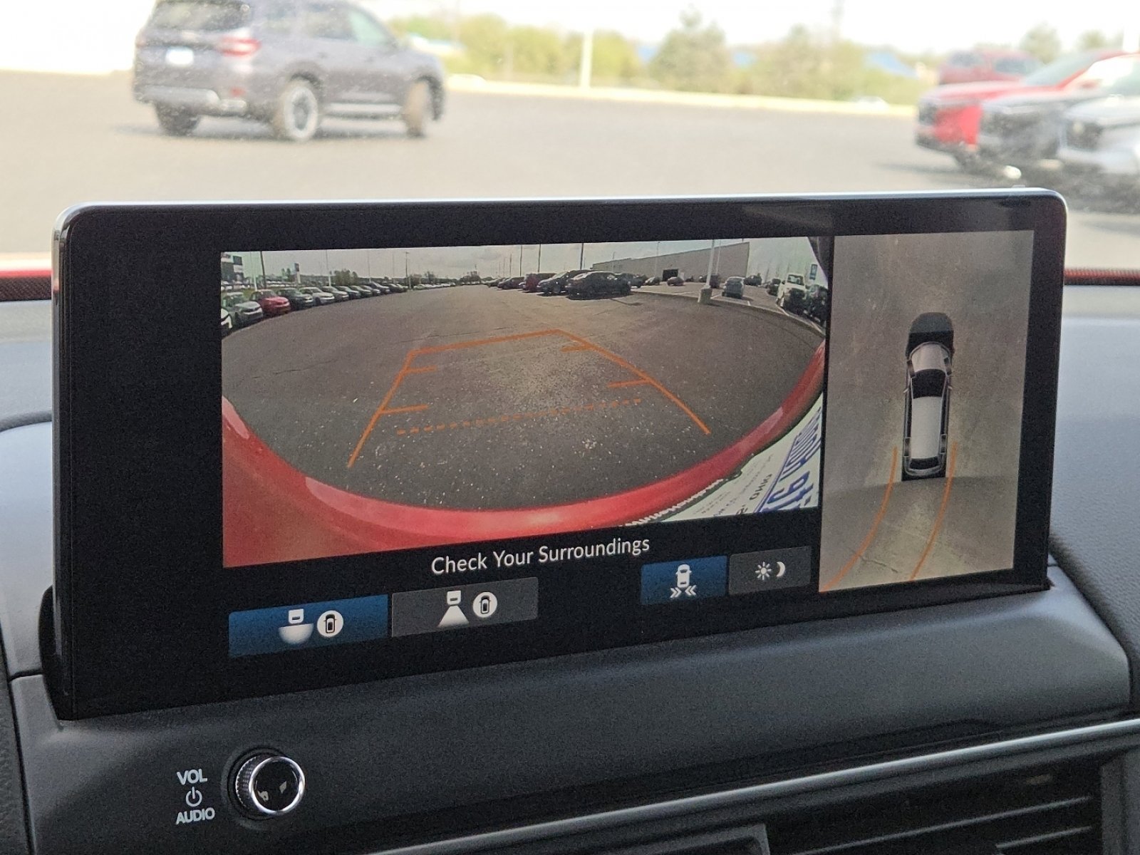 New 2026 Honda Pilot Touring image 9