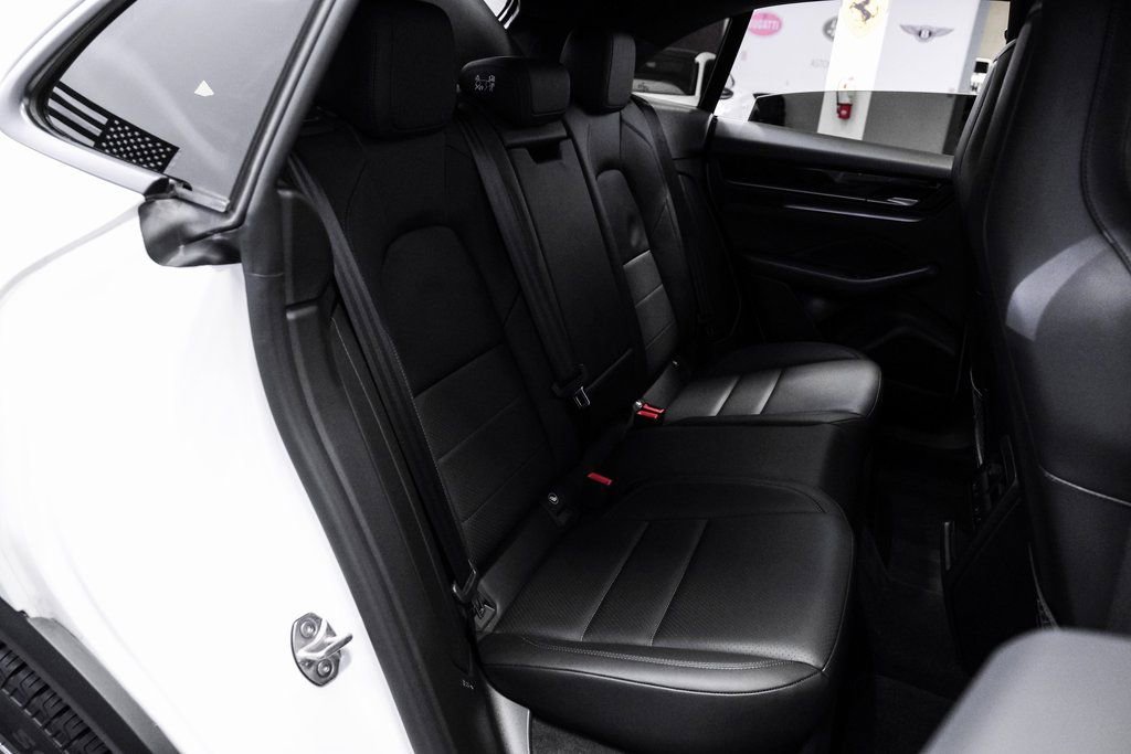 Used 2024 Porsche Macan 4 Electric image 37