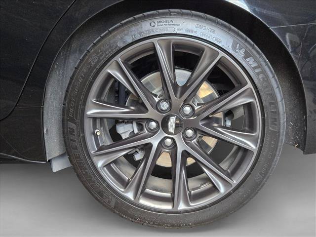 Used 2023 Cadillac CT5 V w/ Platinum Package RWD image 22