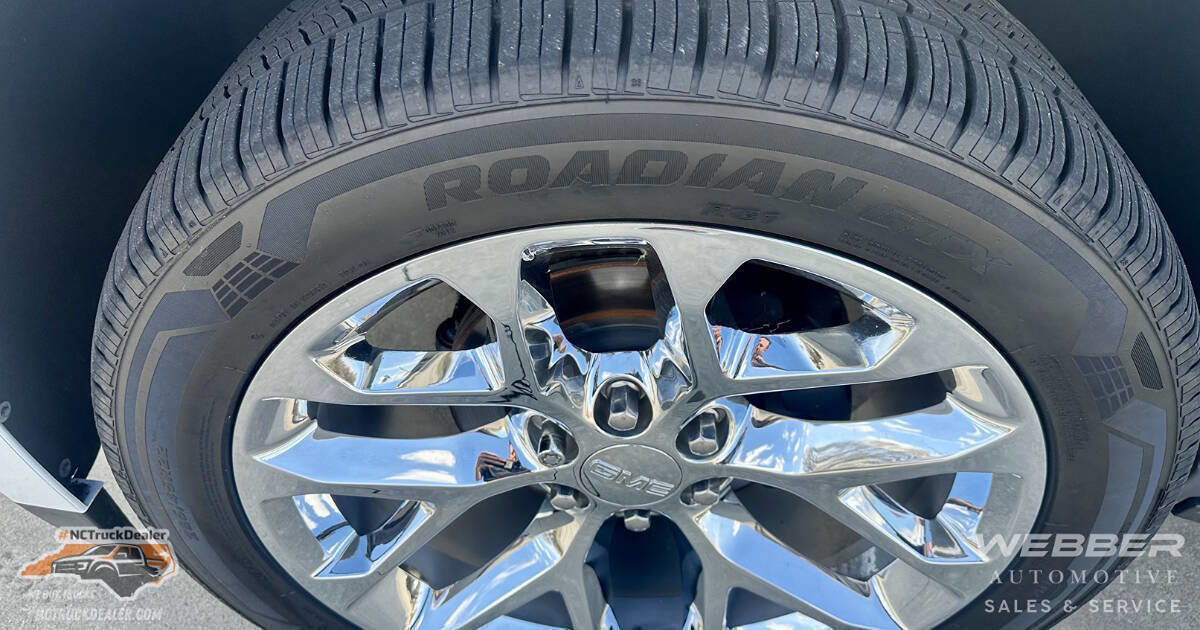 Used 2020 GMC Yukon Denali w/ Open Road Package image 31