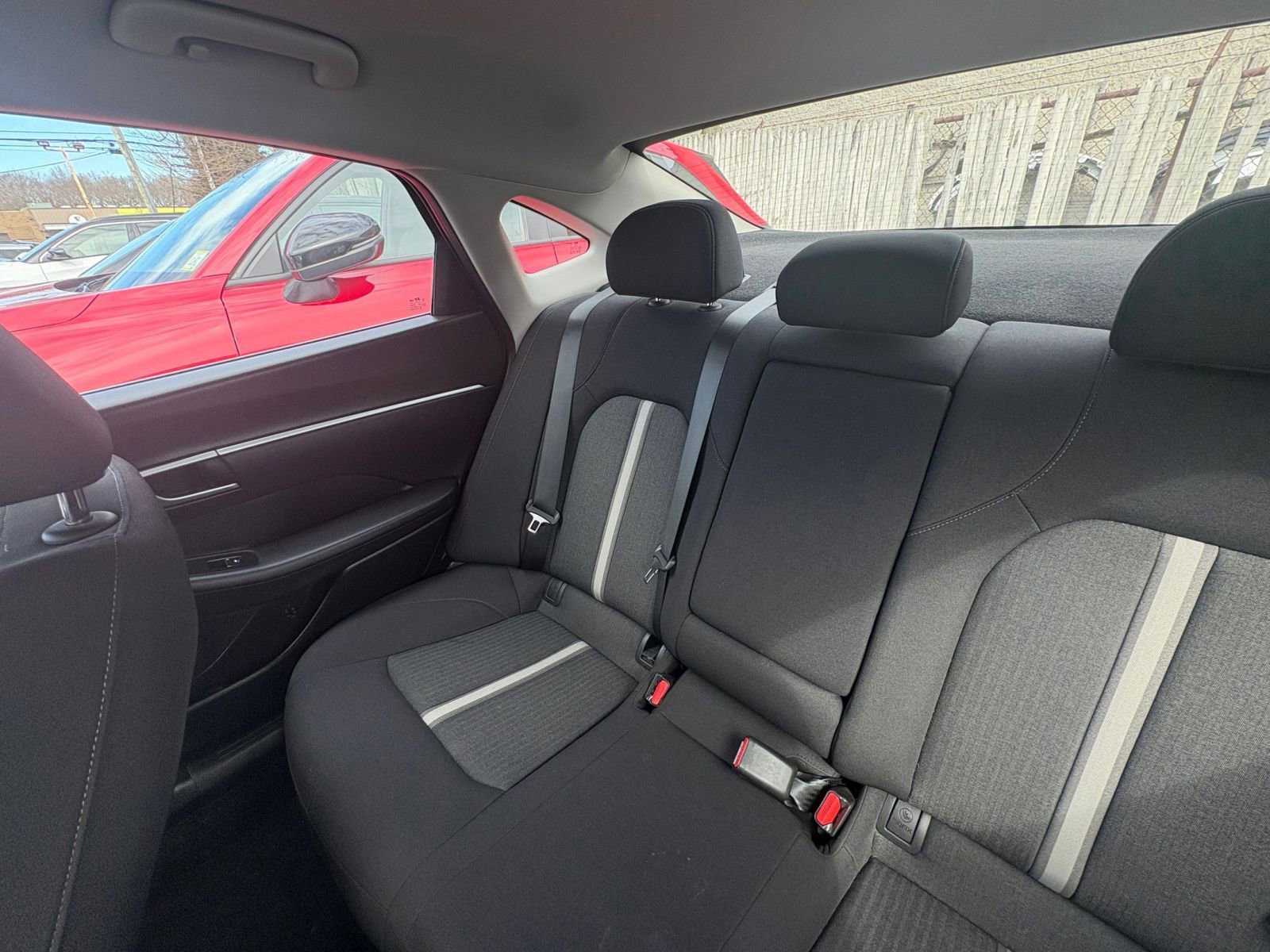 Used 2025 Hyundai Sonata SEL FWD image 36
