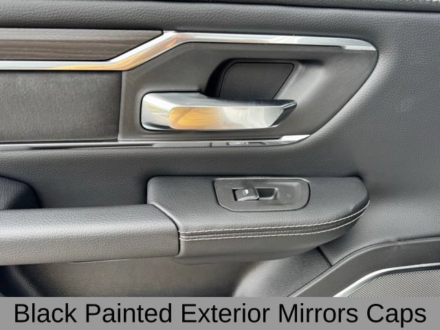 New 2026 RAM 1500 Laramie AWD/4WD image 17