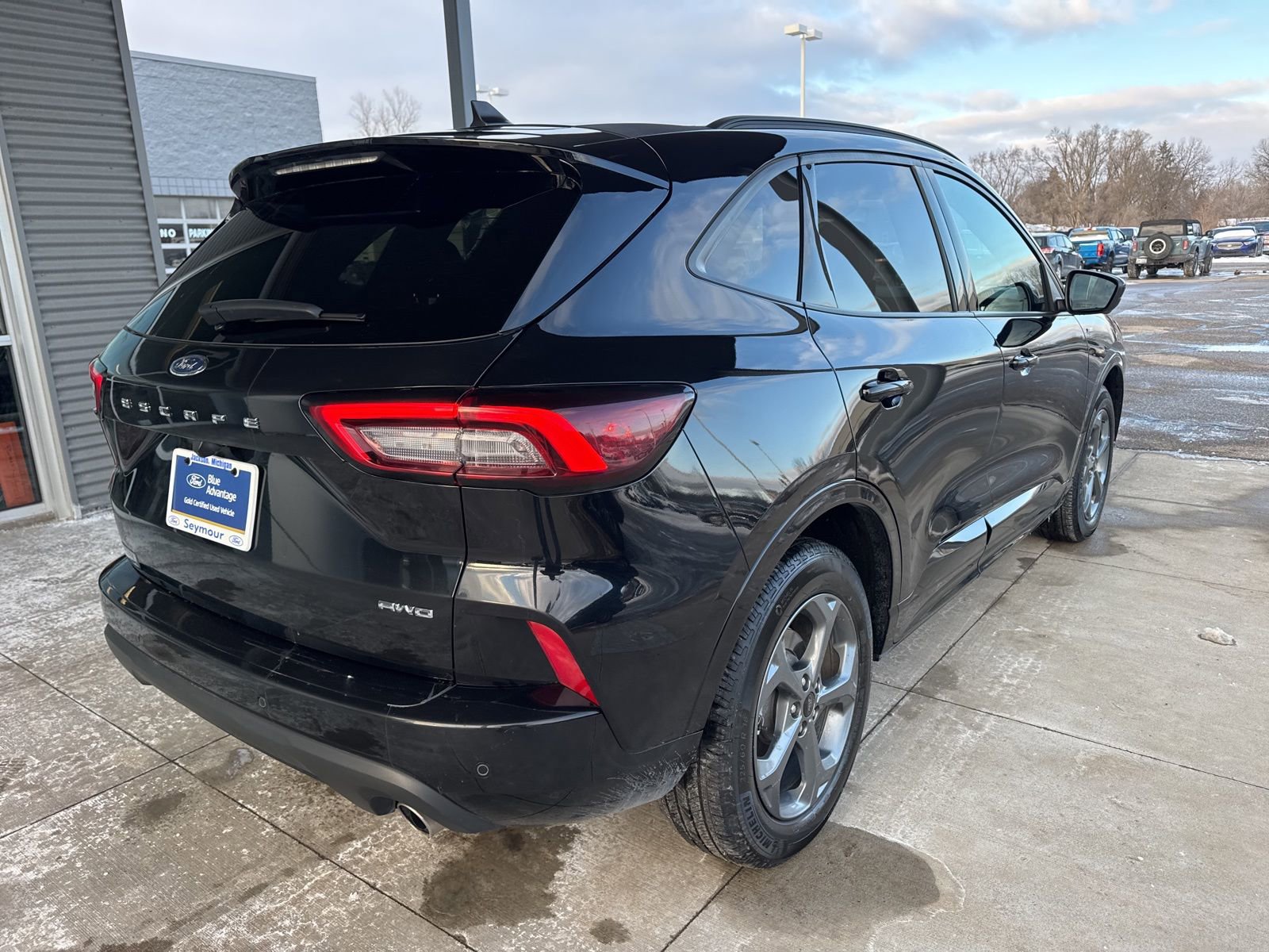 Certified 2024 Ford Escape ST-Line Select w/ Tech Pack #2 image 8