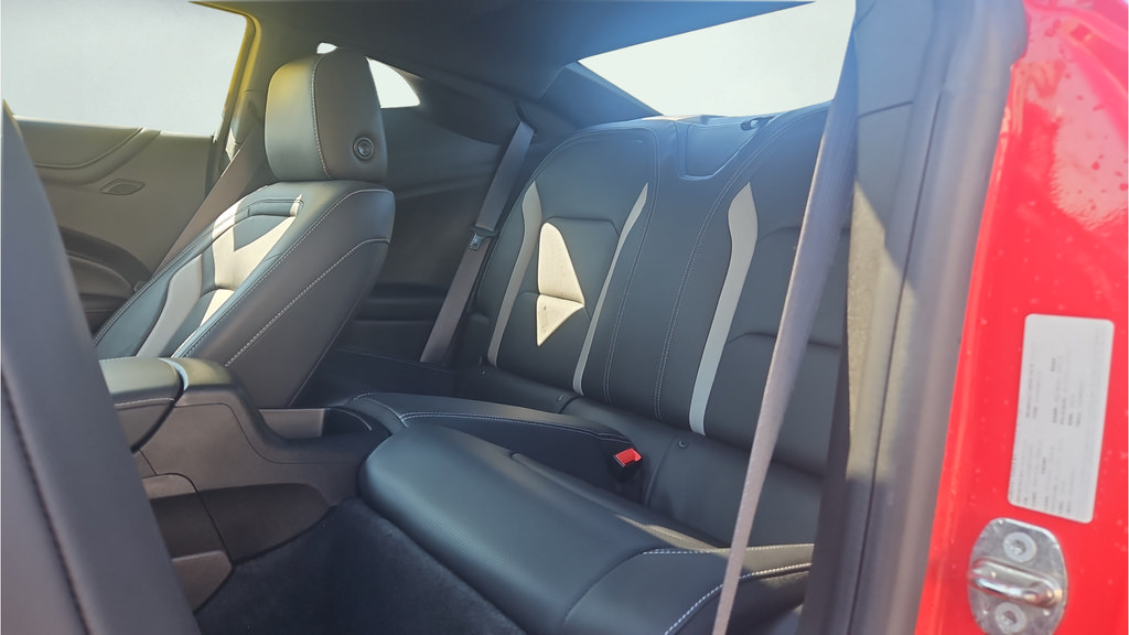 Used 2019 Chevrolet Camaro LT RWD image 20