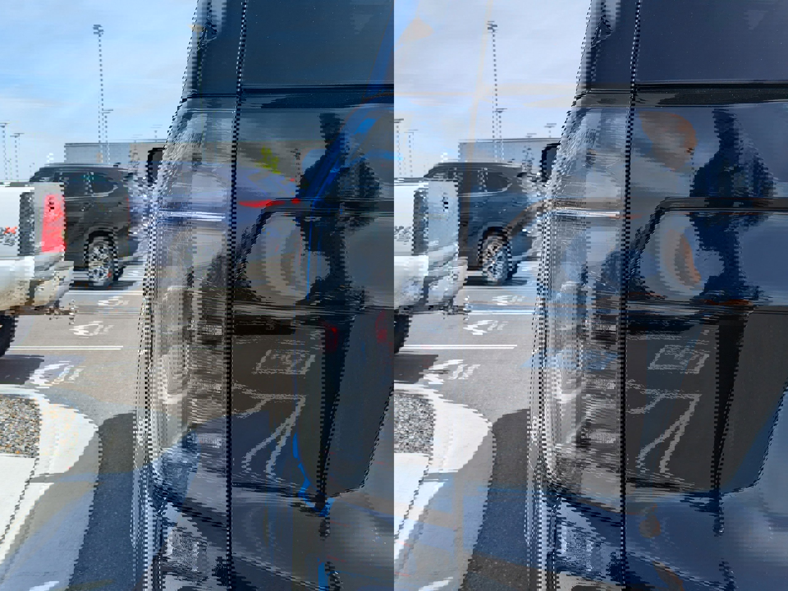 New 2026 Chevrolet Suburban RST image 48