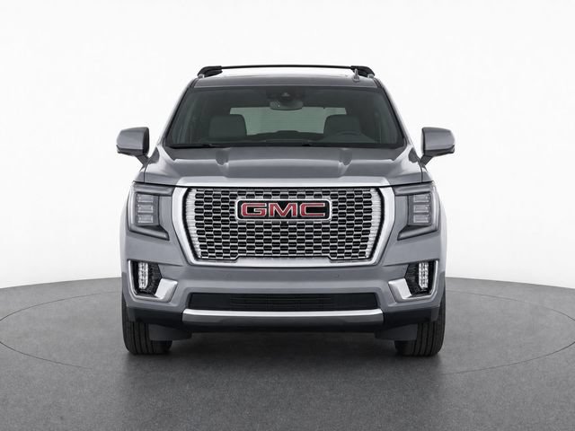 Used 2021 GMC Yukon Denali w/ Denali Premium Package AWD/4WD image 4