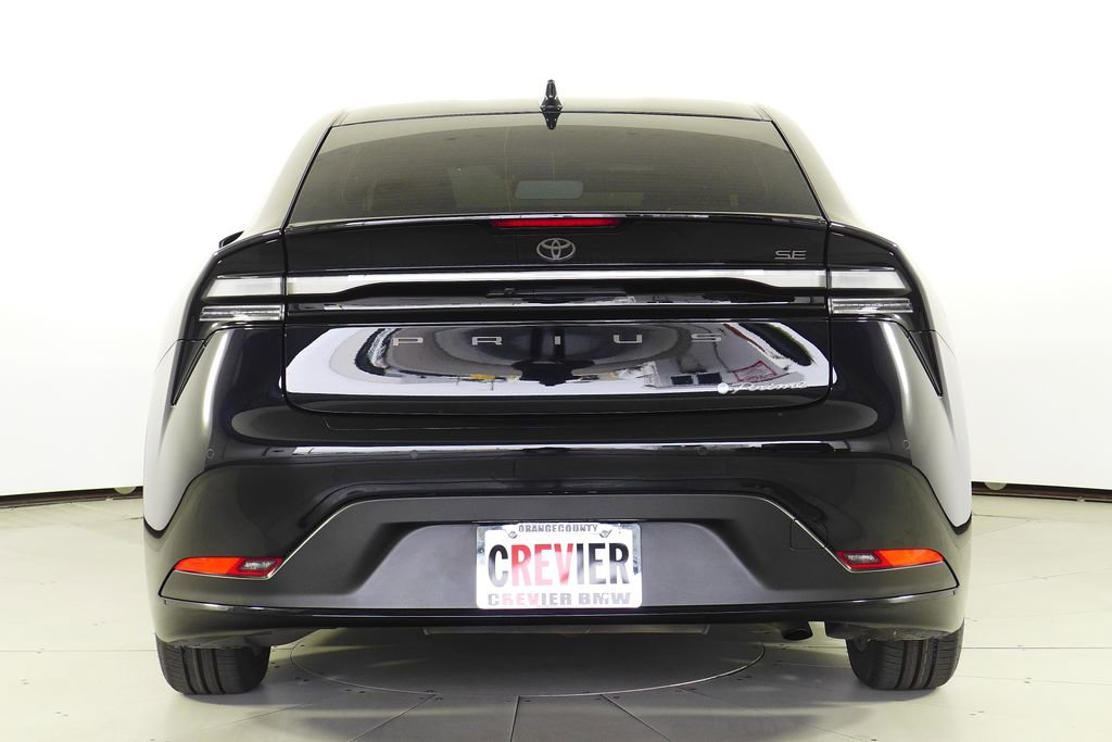 Used 2024 Toyota Prius Prime SE image 8