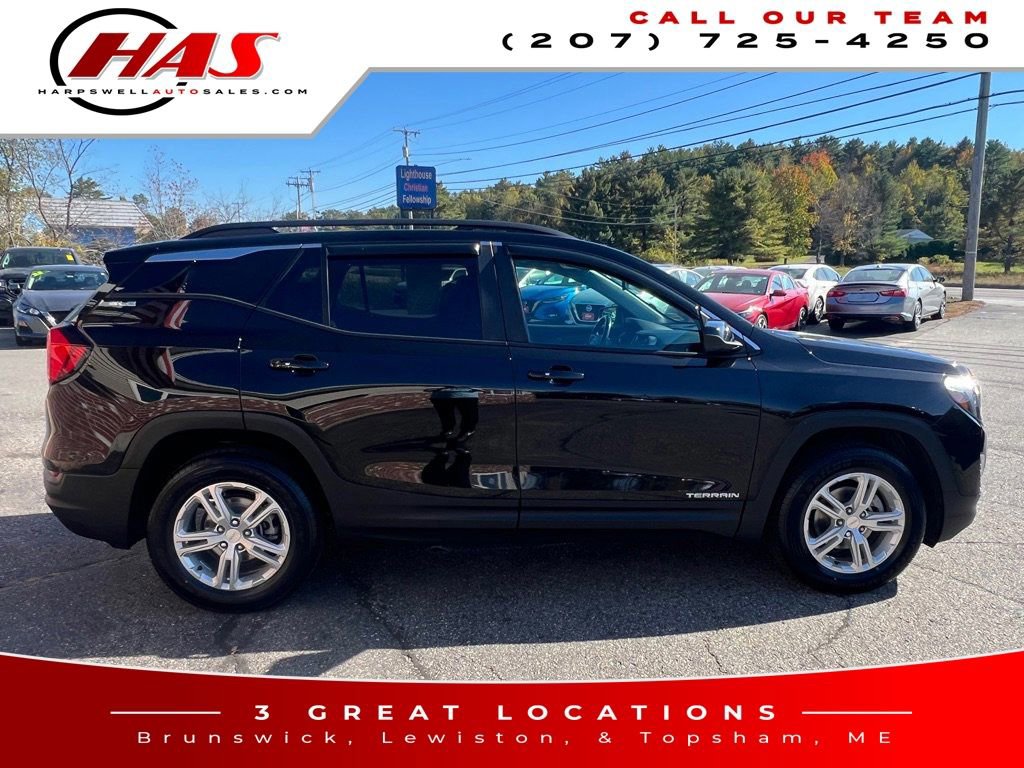 Used 2021 GMC Terrain SLE w/ Driver Convenience Package image 7