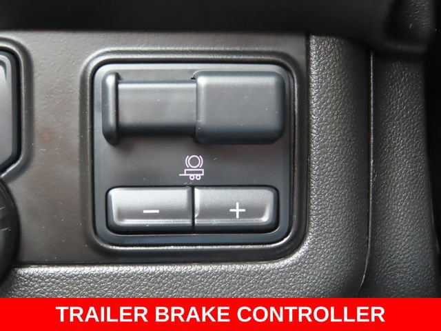 Used 2024 Chevrolet Tahoe Z71 w/ Z71 Off-Road Package AWD/4WD image 35