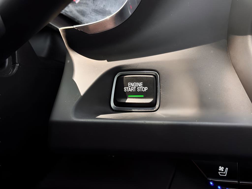 Used 2023 Chevrolet Camaro SS RWD image 15