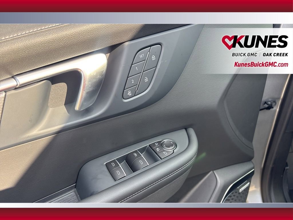 New 2026 Buick Enclave Sport Touring w/ Power Package image 10