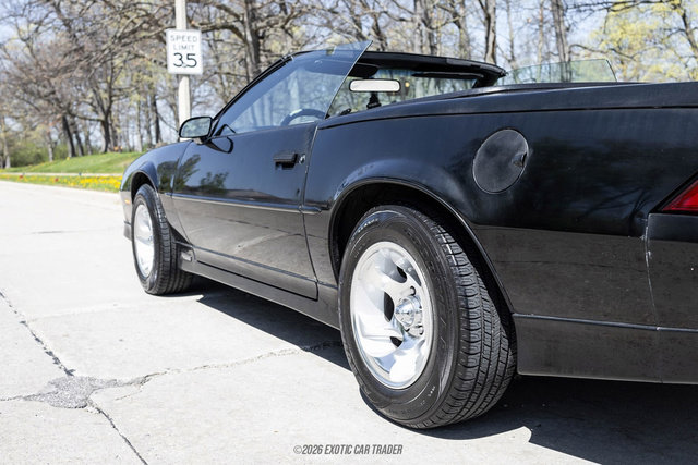 Used 1989 Chevrolet Camaro LT RWD image 72