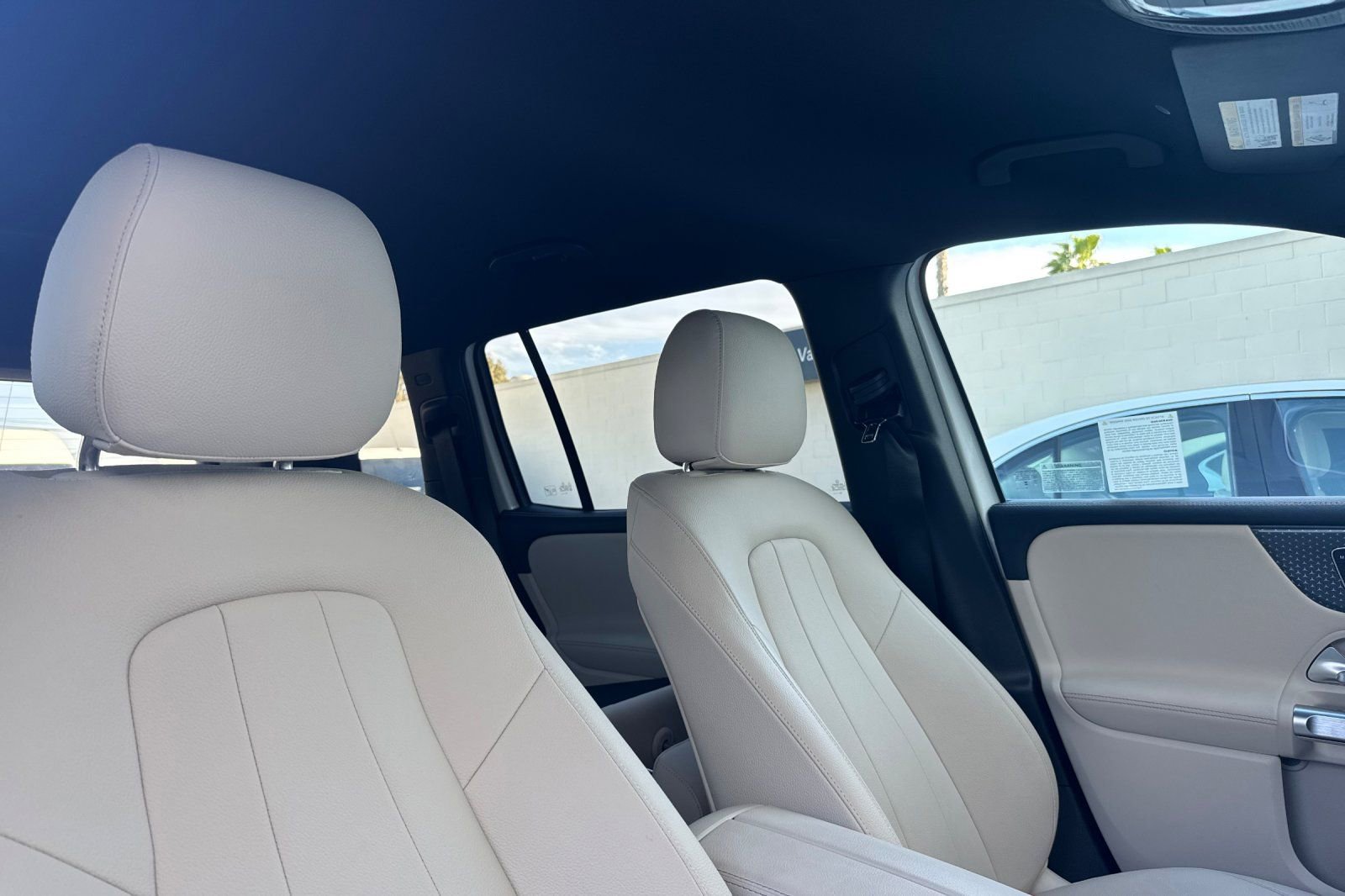 Certified 2025 Mercedes-Benz GLB 250 image 19