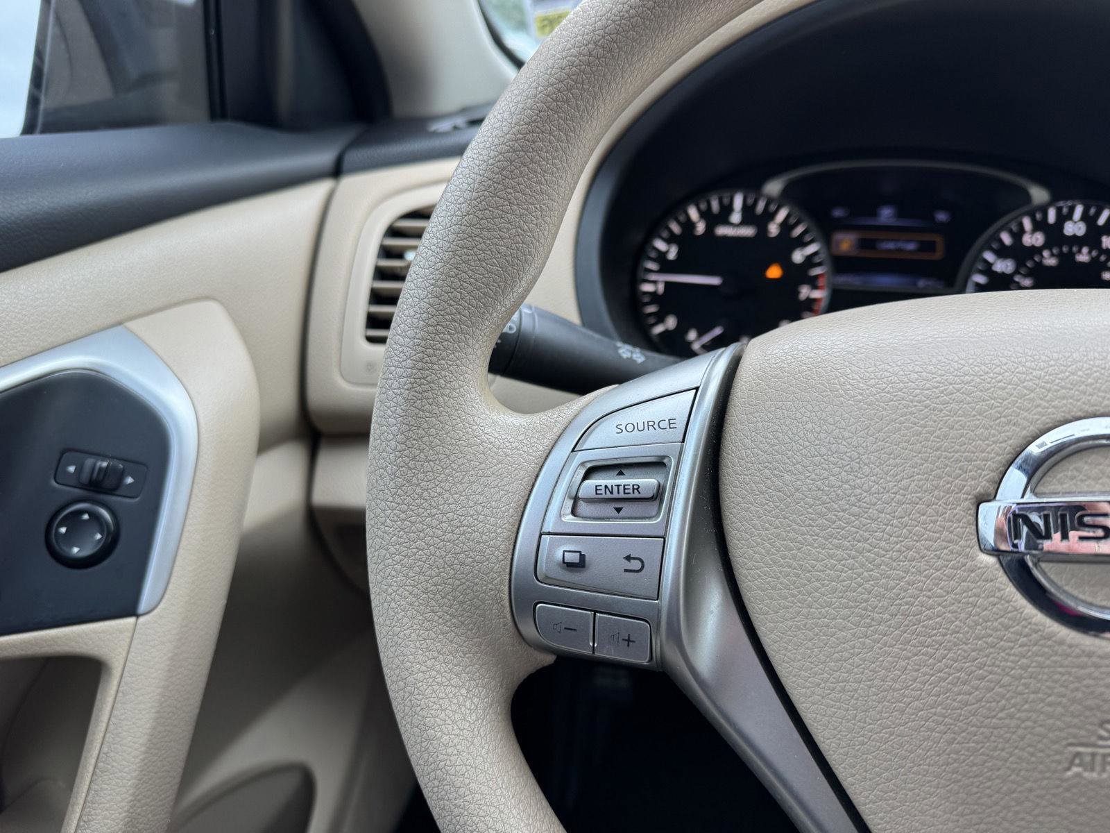 Used 2016 Nissan Altima 2.5 S w/ Power Driver Seat Package image 11