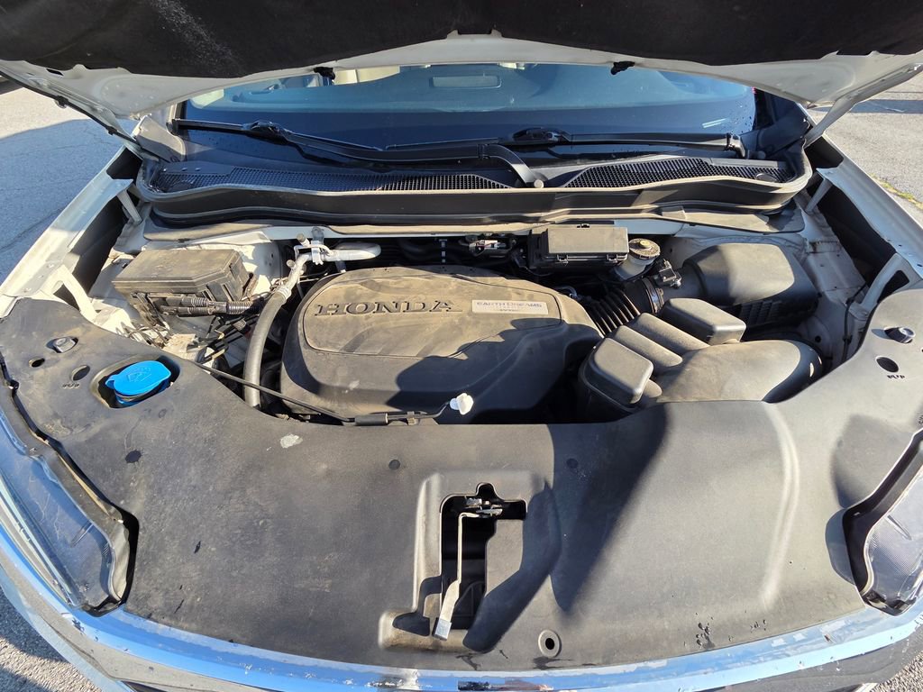 Used 2018 Honda Pilot Touring image 33