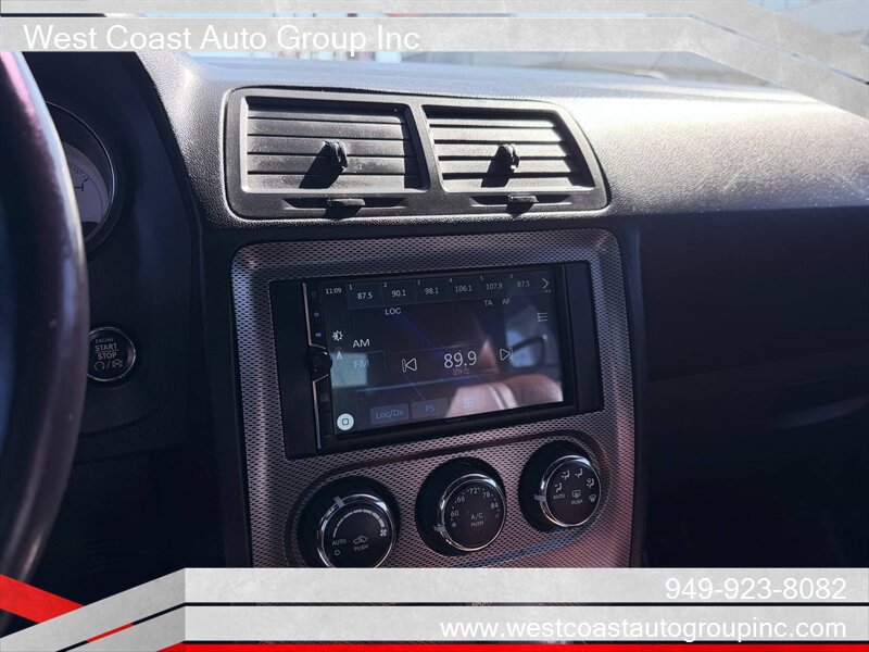 Used 2012 Dodge Challenger R/T RWD image 18