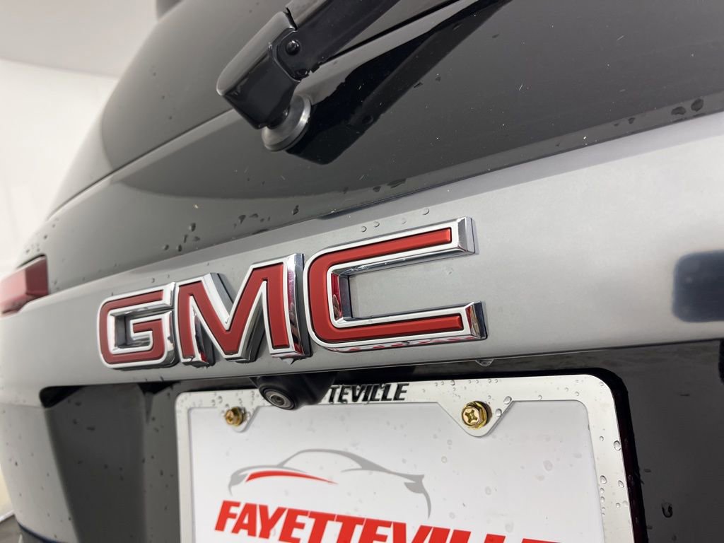 Used 2022 GMC Acadia AT4 w/ Technology Package image 14