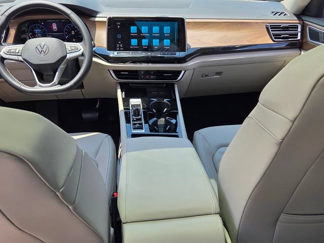 New 2026 Volkswagen Atlas SE FWD image 8