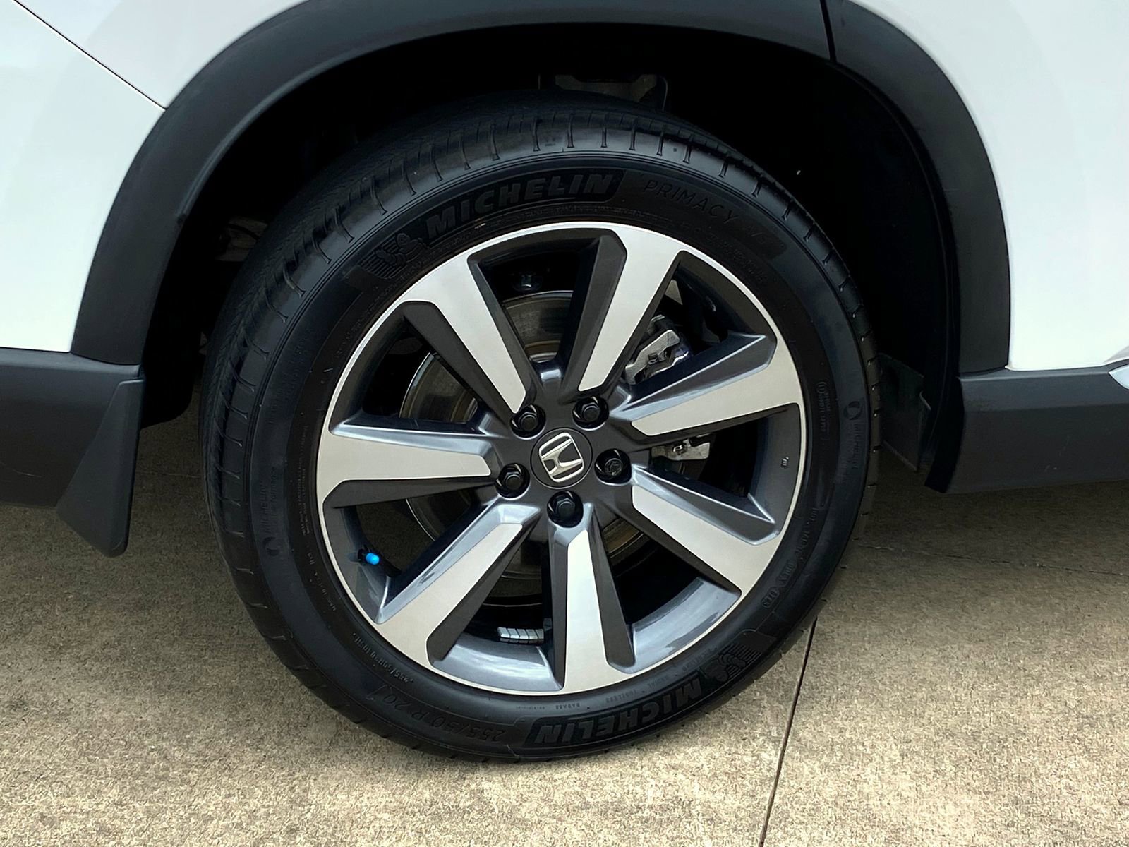 Used 2023 Honda Pilot Touring image 8