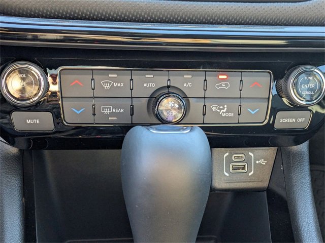 New 2026 Jeep Compass Latitude image 20