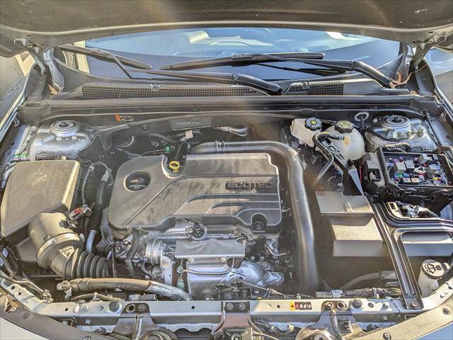 Used 2024 Chevrolet Malibu LT image 20